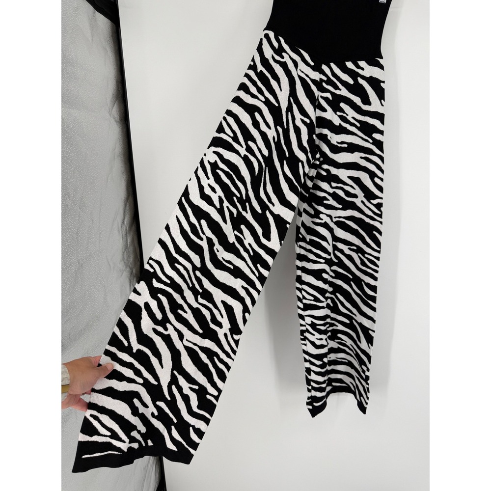 Gabrielle Union NY&C Zebra Print Wide Leg Stretch Knit Pants Black White Size M